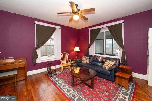 114 E UPSAL ST, Philadelphia, PA 19119