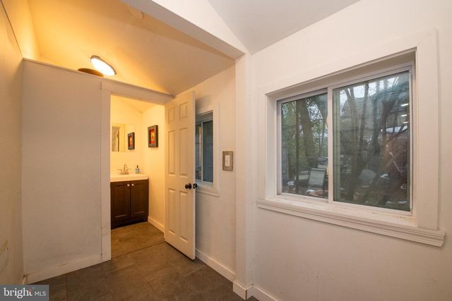 114 E UPSAL ST, Philadelphia, PA 19119