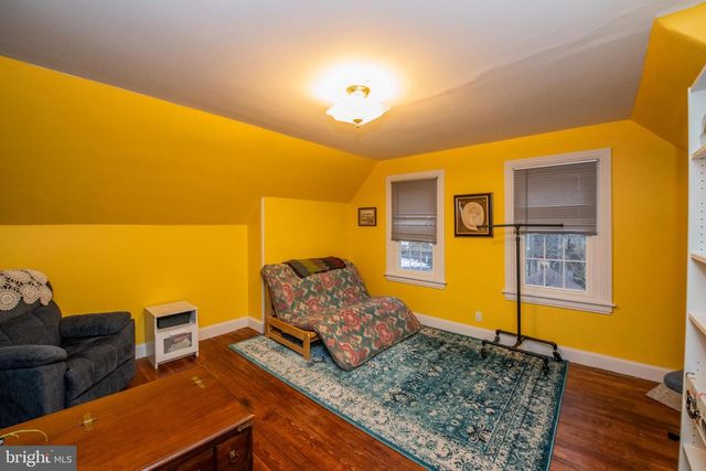 114 E UPSAL ST, Philadelphia, PA 19119