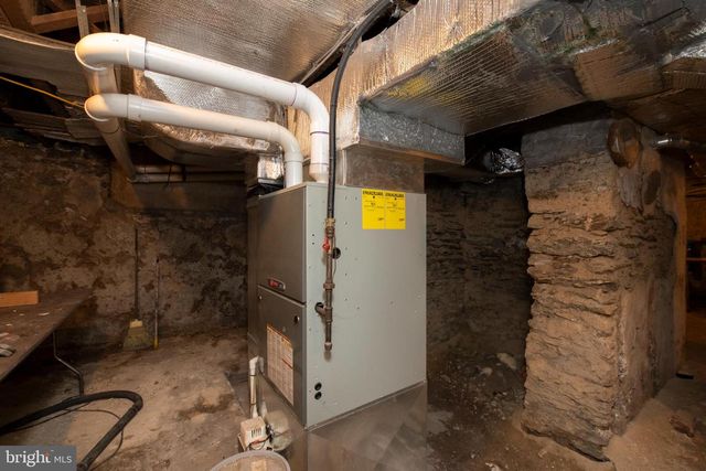 114 E UPSAL ST, Philadelphia, PA 19119