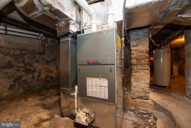 114 E UPSAL ST, Philadelphia, PA 19119