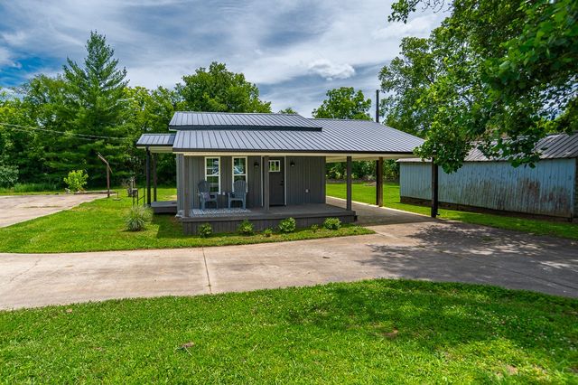 941 Shelbyville Hwy, Fayetteville, TN 37334