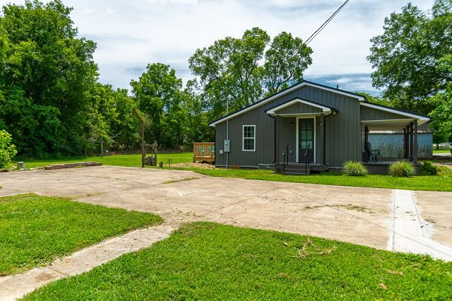 941 Shelbyville Hwy, Fayetteville, TN 37334