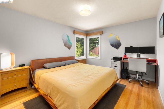 7542 Valentine St, Oakland, CA 94605