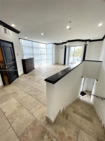 1701 SUNSET HARBOUR DR 201, Miami Beach, FL 33139