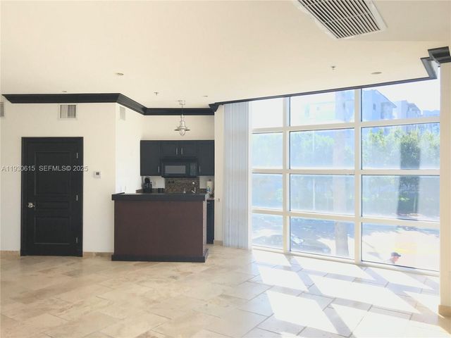 1701 SUNSET HARBOUR DR 201, Miami Beach, FL 33139