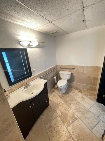 1701 SUNSET HARBOUR DR 201, Miami Beach, FL 33139