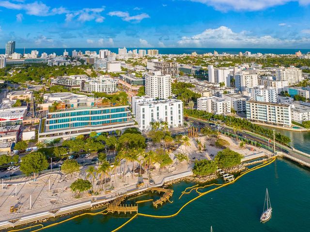 1701 SUNSET HARBOUR DR 201, Miami Beach, FL 33139