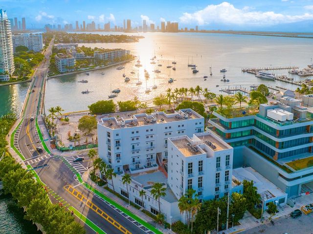 1701 SUNSET HARBOUR DR 201, Miami Beach, FL 33139