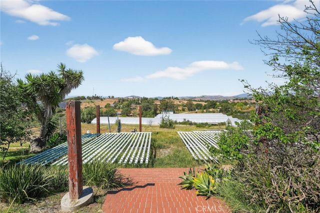 10085 W Lilac, Escondido, CA 92026