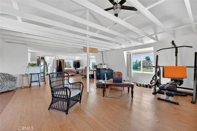 10085 W Lilac, Escondido, CA 92026