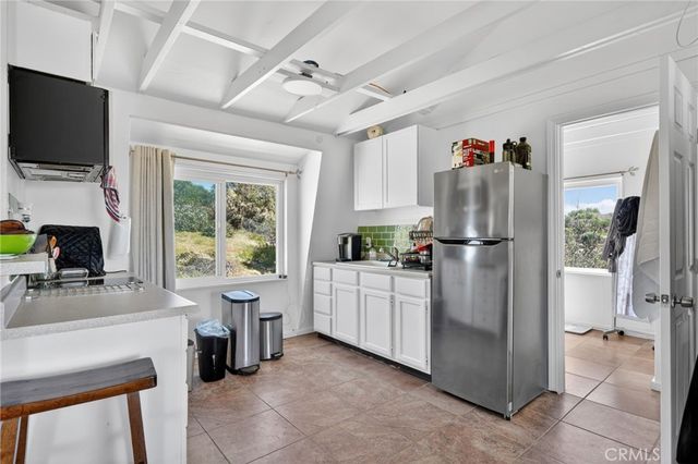 10085 W Lilac, Escondido, CA 92026