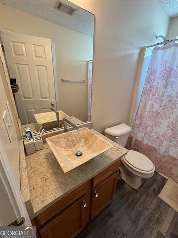 6231 Hickory Lane Circle, Union City, GA 30291