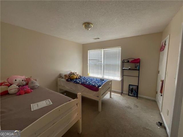 6231 Hickory Lane Circle, Union City, GA 30291
