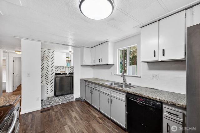 4116 20th Place SE, Puyallup, WA 98374