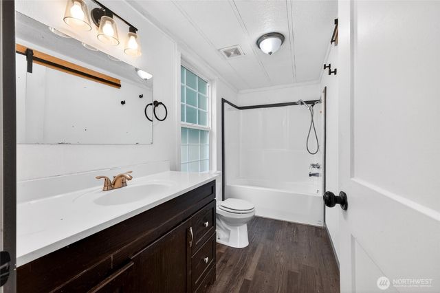 4116 20th Place SE, Puyallup, WA 98374