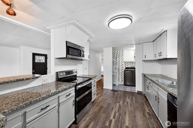 4116 20th Place SE, Puyallup, WA 98374