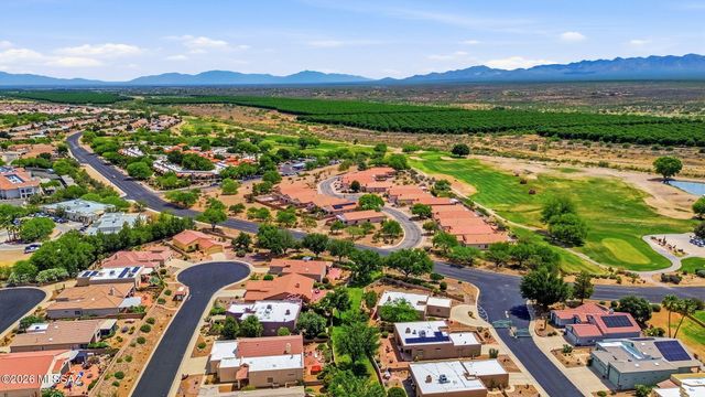 612 W Greenview Place, Green Valley, AZ 85614