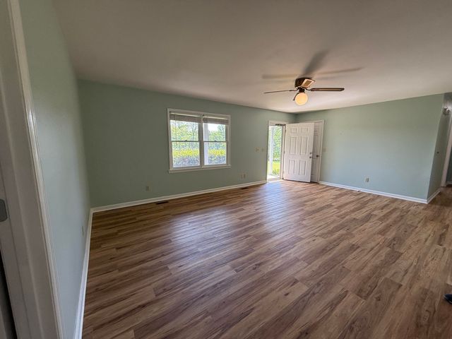 1717 Vandergriff Road, Signal Mountain, TN 37377