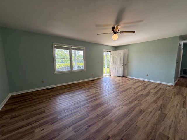 1717 Vandergriff Road, Signal Mountain, TN 37377