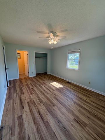 1717 Vandergriff Road, Signal Mountain, TN 37377