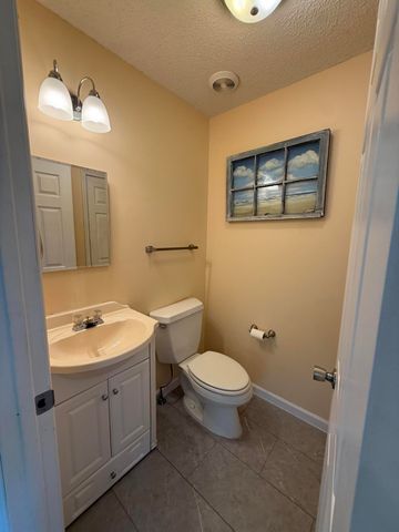 1717 Vandergriff Road, Signal Mountain, TN 37377