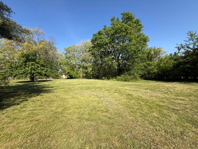 1717 Vandergriff Road, Signal Mountain, TN 37377