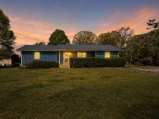 1717 Vandergriff Road, Signal Mountain, TN 37377