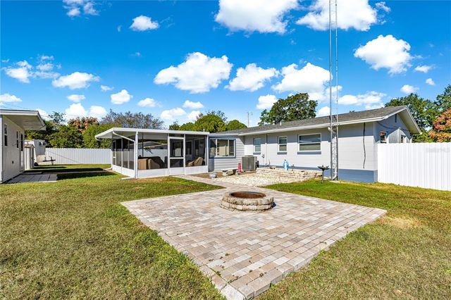 810 NE 44TH STREET, Ocala, FL 34479