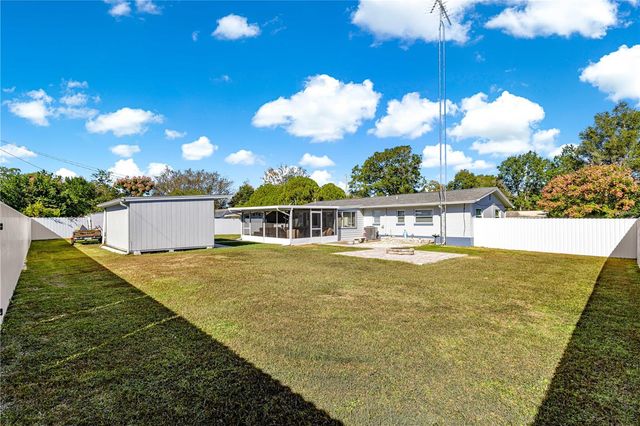 810 NE 44TH STREET, Ocala, FL 34479