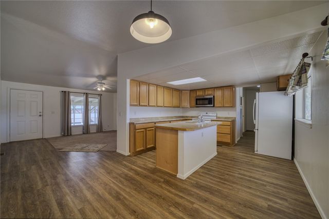 5419 E Coconino Drive, Topock, AZ 86436