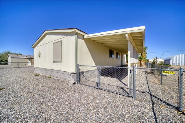 5419 E Coconino Drive, Topock, AZ 86436
