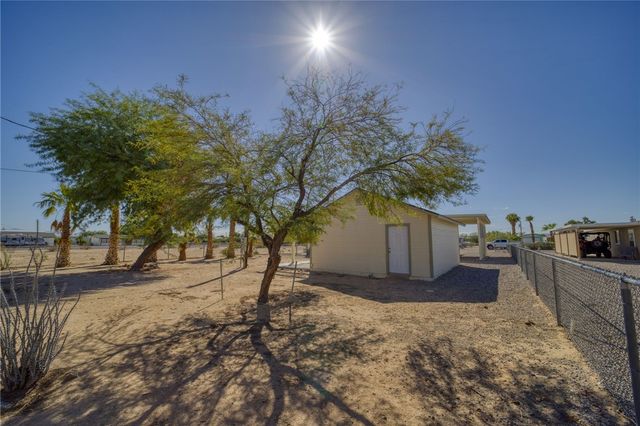 5419 E Coconino Drive, Topock, AZ 86436