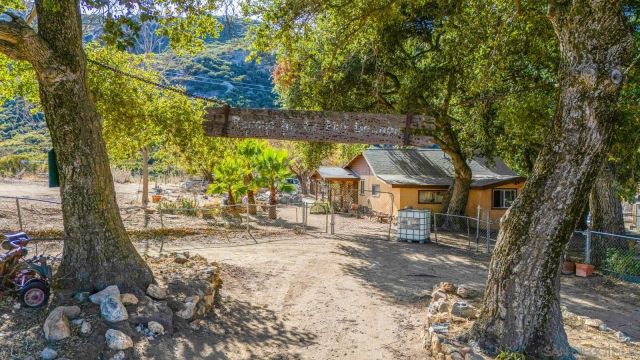 2020 Lake Morena Dr, Campo, CA 91906