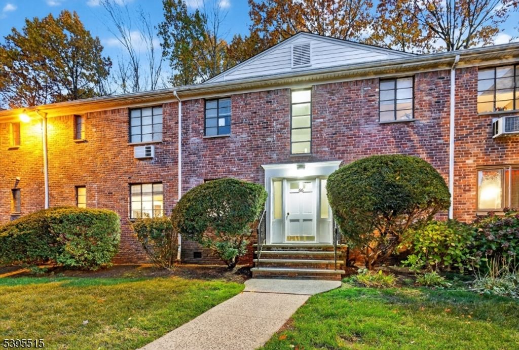 66 Troy Dr A, Springfield Twp., NJ 07081