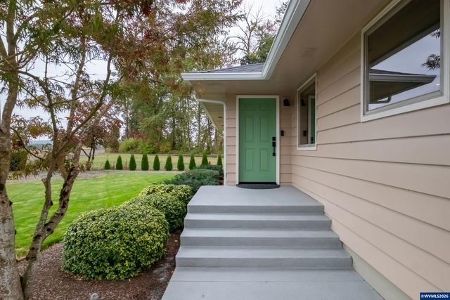 2866 Talbot Rd S, Jefferson, OR 97352