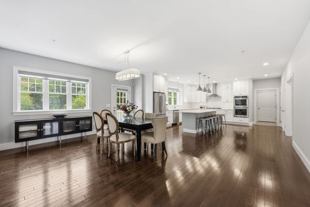 39 Summit Pointe Drive, Holliston, MA 01746