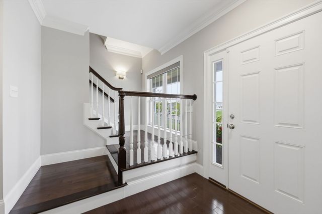 39 Summit Pointe Drive, Holliston, MA 01746