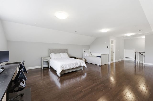 39 Summit Pointe Drive, Holliston, MA 01746
