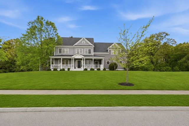 39 Summit Pointe Drive, Holliston, MA 01746