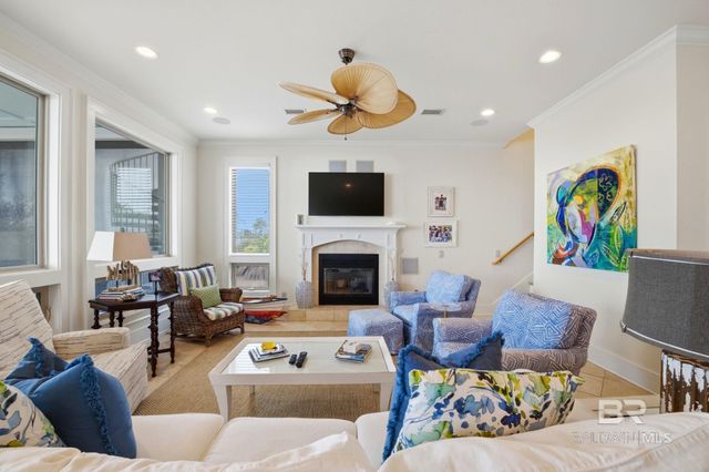 14520 River Road, Pensacola, FL 32507