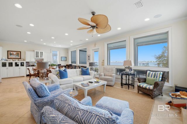 14520 River Road, Pensacola, FL 32507