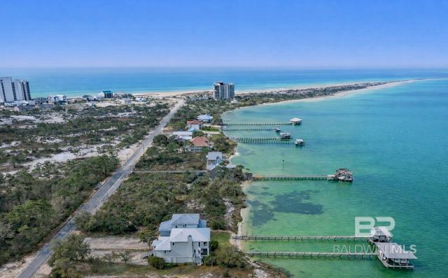 14520 River Road, Pensacola, FL 32507