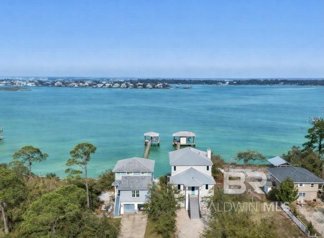 14520 River Road, Pensacola, FL 32507