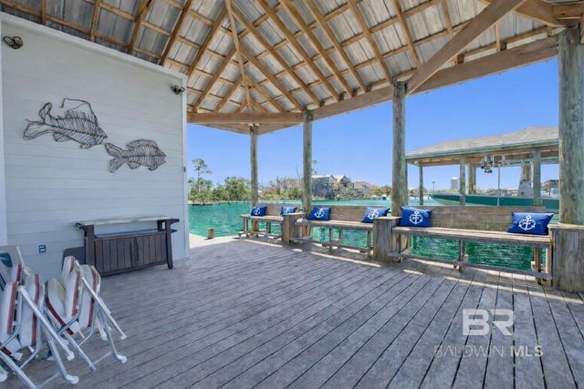 14520 River Road, Pensacola, FL 32507