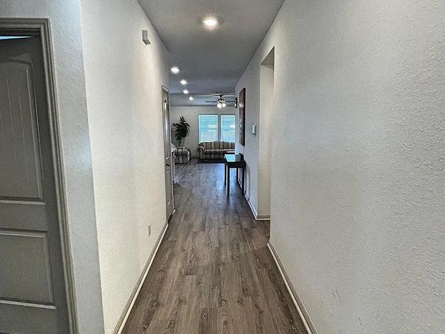 116 Sweetwater Creek LN, Hutto, TX 78634
