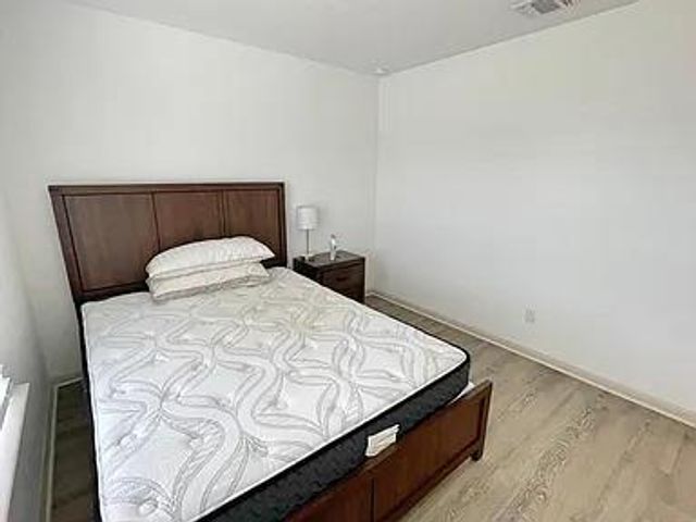 116 Sweetwater Creek LN, Hutto, TX 78634
