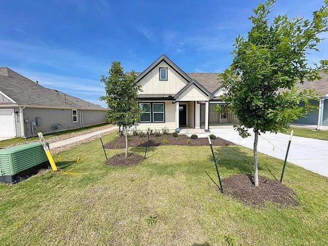116 Sweetwater Creek LN, Hutto, TX 78634