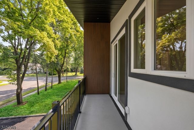 62 Asmus Rd, Closter Boro, NJ 07624