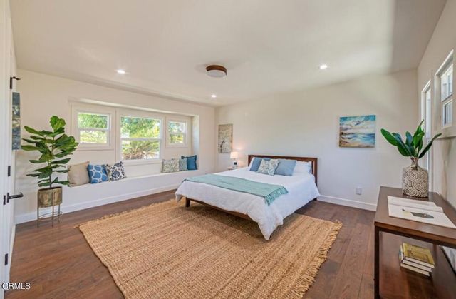 5357 S Victoria Avenue, Los Angeles, CA 90043